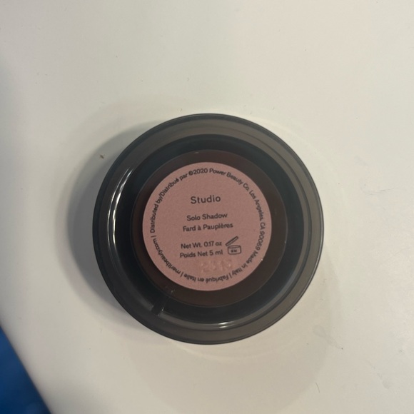 rem, Merit, Fenty, Too Faced bundle - Picture 13 of 14